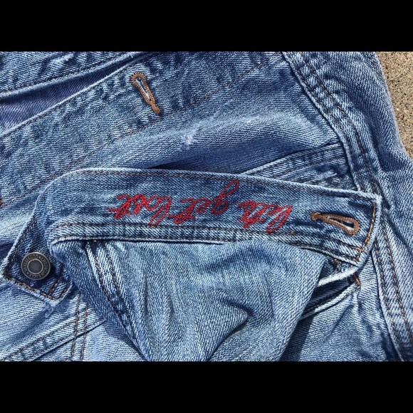 🌸🌈🍀 American Eagle distressed denim jacket - Picture 4 of 12